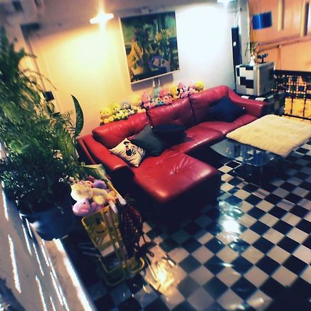 Smart Hostel Chiang Mai Exteriör bild