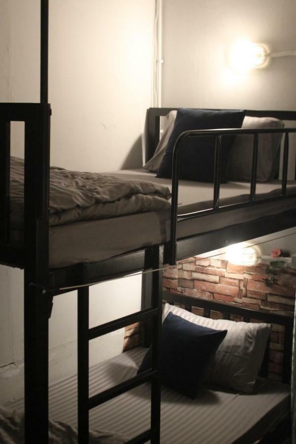 Smart Hostel Chiang Mai Exteriör bild